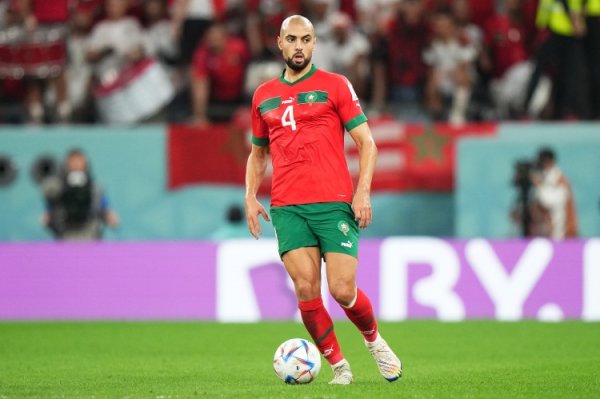 Amrabat: Fenerbahce đang hỗn